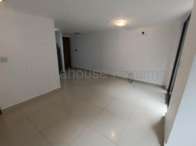 Apartamento en Alquiler en Via España Bella Vista, Panamá