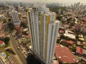 Venta de Apartamento de 81 m2 en PH Metropolitan Park, Vía España 25-4557