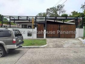 Venta de Casa con Excelente Ubicación en Miraflores, Betania 25-2377