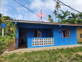 Casa en Venta en La Guaira Nombre de Dios, Colón