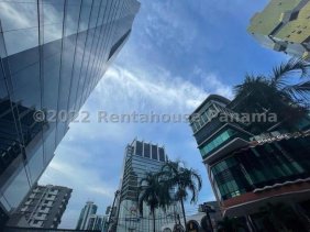 Oficina en Alquiler en Obarrio Ciudad de Panamá, Panamá