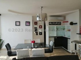 Apartamento en Alquiler en 12 de Octubre Ciudad de Panamá, Panamá