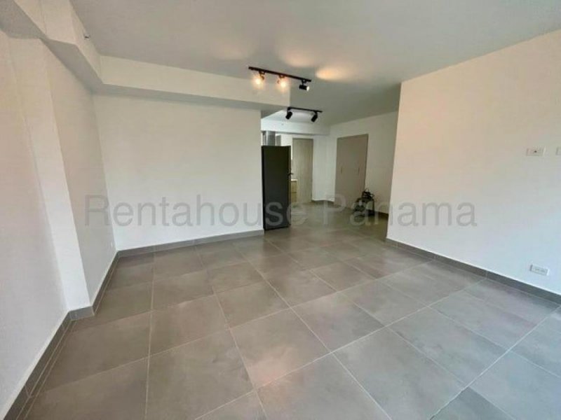 Alquiler de Apartamento en Albrook H9106GRR