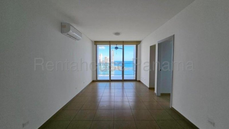 Alquiler de Apartamento en Avenida Balboa G3751GRR