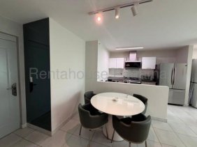 Apartamento en Alquiler en Carrasquilla San Francisco, Panamá