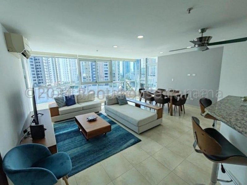 Alquiler de Apartamento en Costa del Este H9061GRR