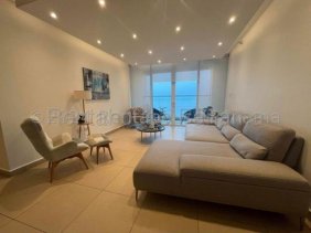 Alquiler de Apartamento en Costa del Este I1946GRR