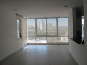 Apartamento en Alquiler en El Cangrejo Bella Vista, Panamá