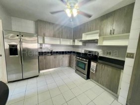 Apartamento en Alquiler en Obarrio Bella Vista, Panamá
