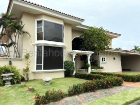 Casa en Alquiler en  Ciudad de Panamá, Panamá