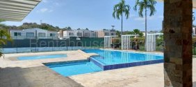 Casa en Alquiler en Brisas del Gol Everest MR-9367