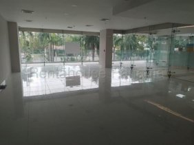Local en Alquiler en Costa del Este Ciudad de Panamá, Panamá