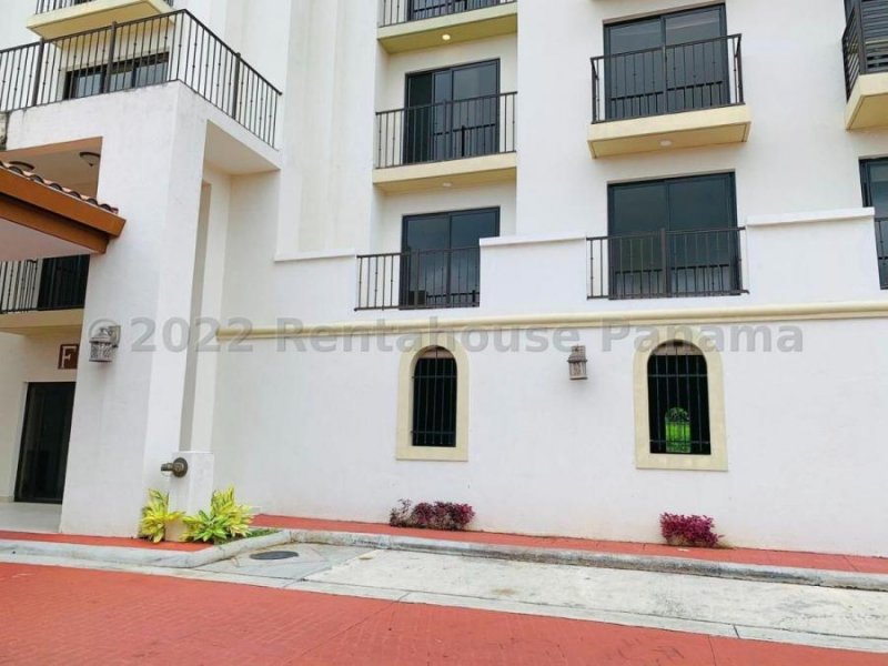Apartamento en Alquiler en  ALBROOK, Panamá