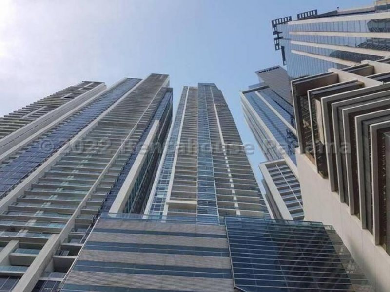 Apartamento en Alquiler en  AV BALBOA, Panamá