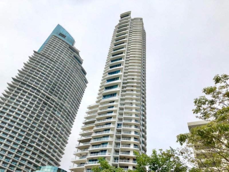 Apartamento en Alquiler en  AV BALBOA, Panamá
