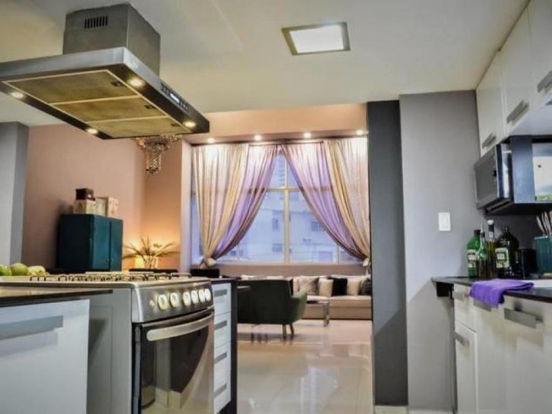Apartamento en Alquiler en  EL CANGREJO, Panamá