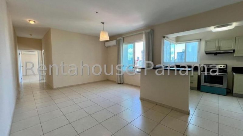 Apartamento en alquiler en Avenida Balboa / Cod. 25-7471 AGPM
