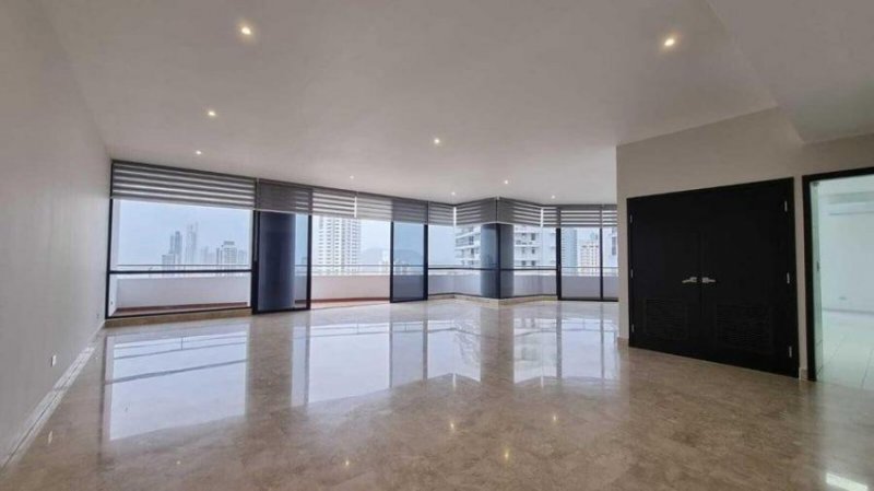 Apartamento en venta en La Cresta / Cod. 25-4386 AGPM 