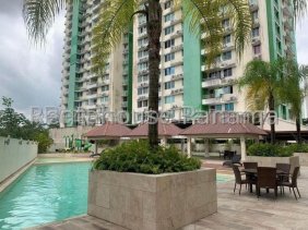 Apartamento en Venta en Condado del Rey Ciudad de Panamá, Panamá