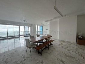 Apartamento en Venta en Costa del Este Ciudad de Panamá, Panamá