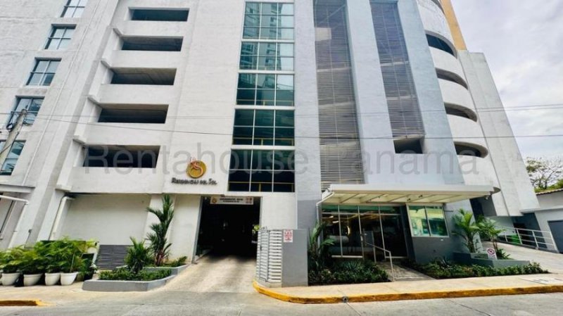 Apartamento en venta PH Residencias del Sol Carrasquilla ELP 25-8957