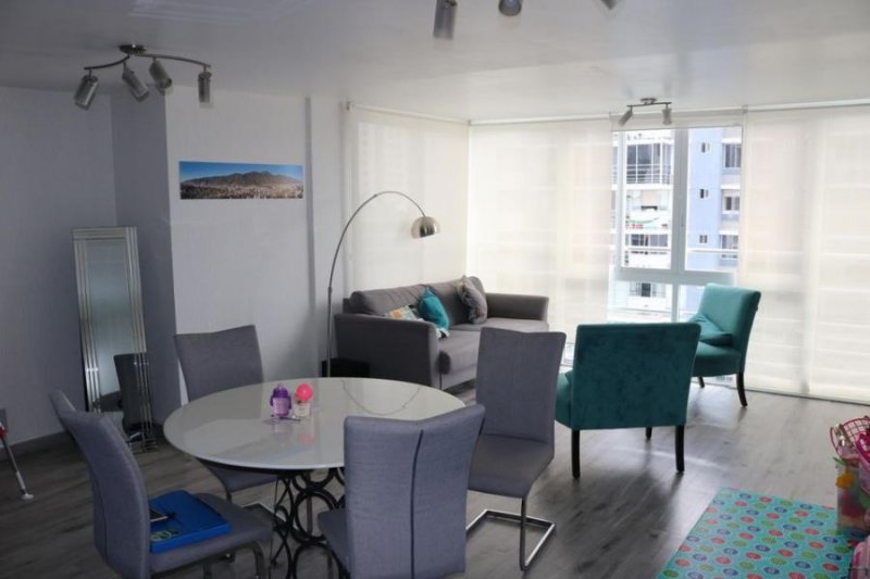 Apartamento en Venta en  12 de octubre, Panamá