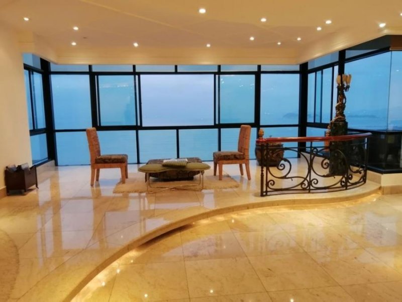 Foto Apartamento en Venta en AV BALBOA, Panamá - U$D 1.580.000 - APV39694 - BienesOnLine