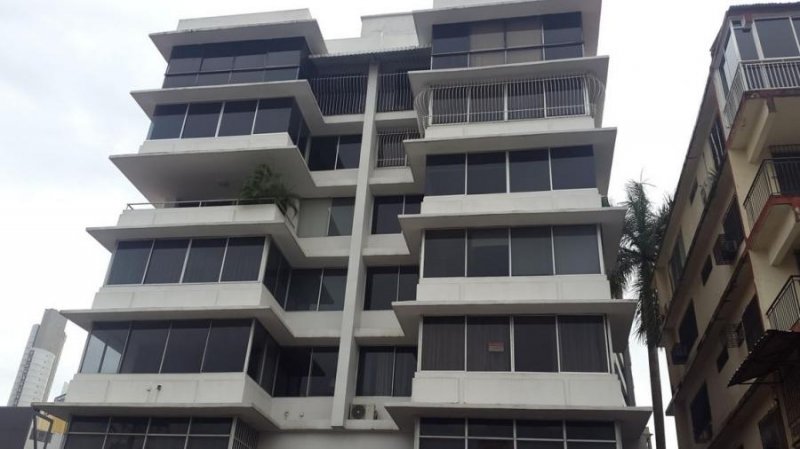 Foto Apartamento en Venta en EL CANGREJO, Panamá - U$D 200.400 - APV44278 - BienesOnLine