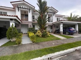 Casa en Venta en VERSALLES Ciudad de Panamá, Panamá
