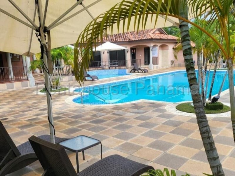 Casa en Alquiler Versalles 25-8251 MAR