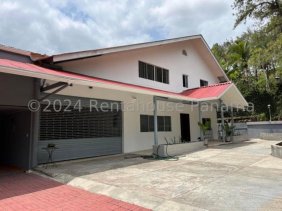 Casa en Venta en  Las Cumbres, Panamá