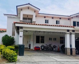 Casa en Venta en Versalles Juan Díaz, Panamá