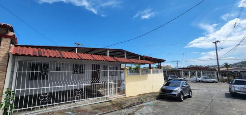 Casa en Venta en  José Domingo Espinar, Panamá