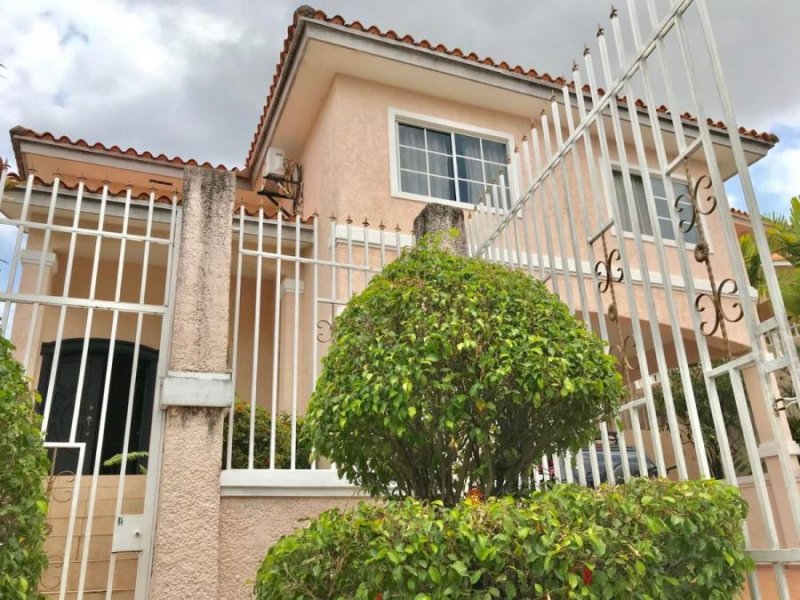 Casa en Venta en  ALTOS DE PANAMA, Panamá