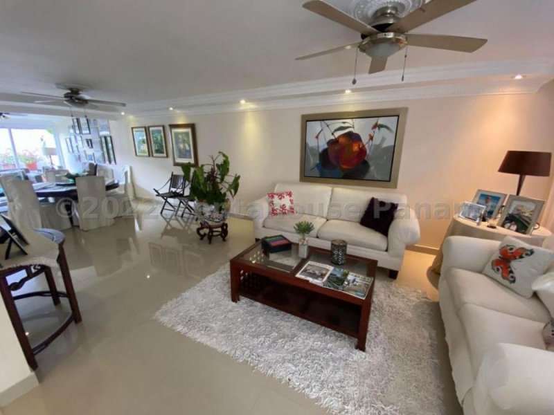 Casa en Venta en  ALTOS DE PANAMA, Panamá