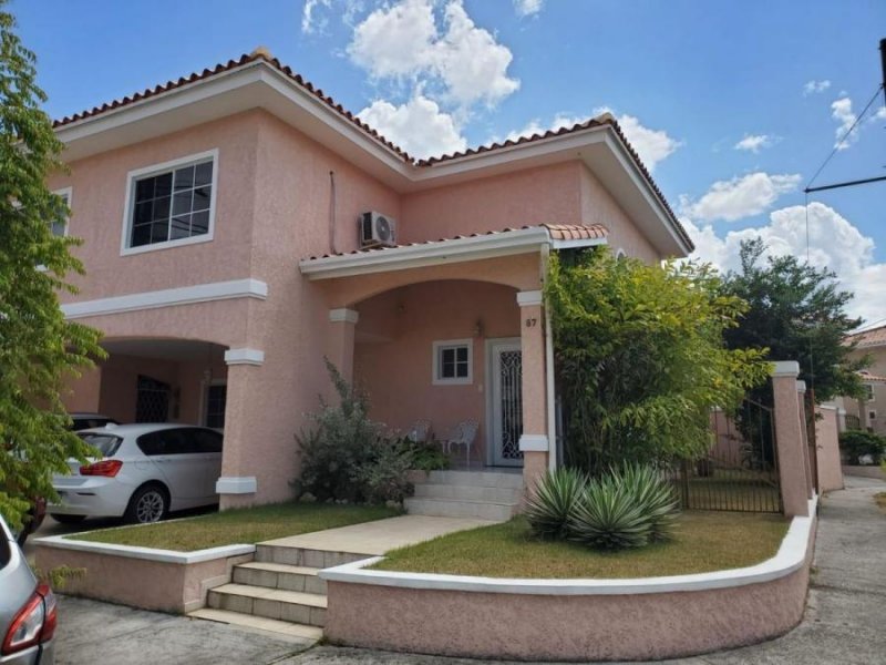Casa en Venta en  ALTOS DE PANAMA, Panamá