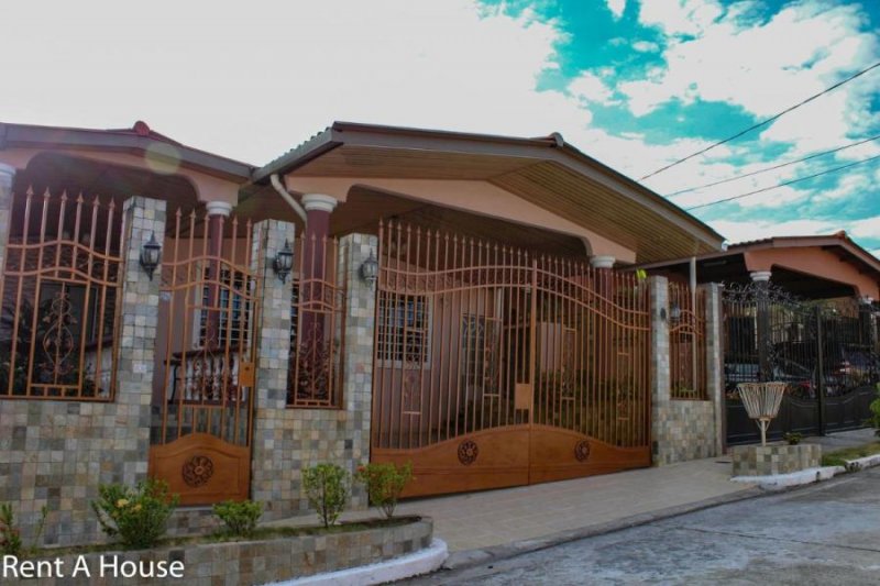 Casa en Venta en  BRISAS DEL GOLF, Panamá