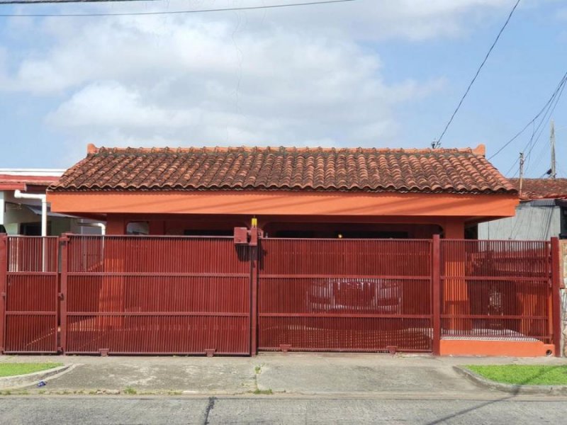 Casa en Venta en  CAMPO LIMBERG, Panamá