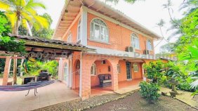 Casa en Venta en  Carrasquilla, Panamá