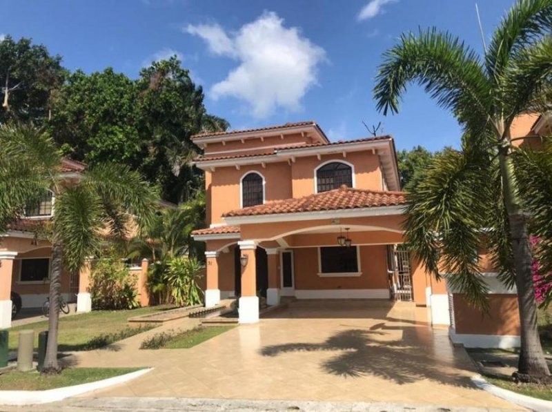 Casa en Venta en  CLAYTON, Panamá
