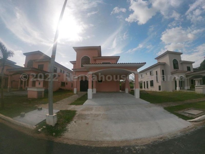 Casa en Venta en  CLAYTON, Panamá