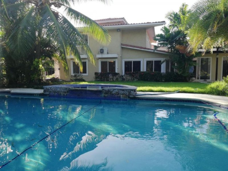 Casa en Venta en  COSTA DEL ESTE, Panamá