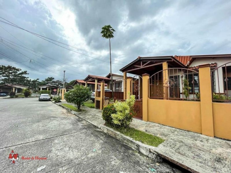 Casa en Venta en  LAS CUMBRES, Panamá