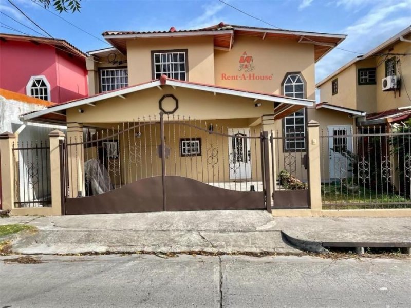 Casa en Venta en  LAS CUMBRES, Panamá