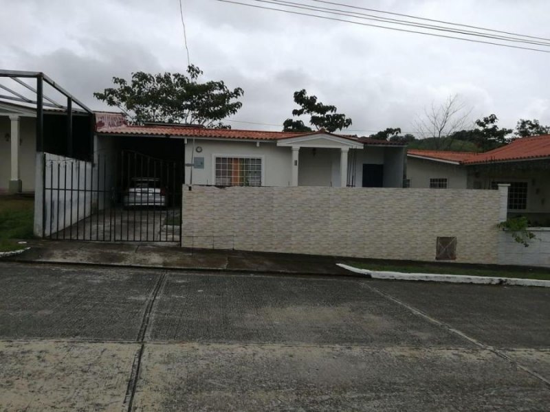 Casa en Venta en  LAS CUMBRES, Panamá