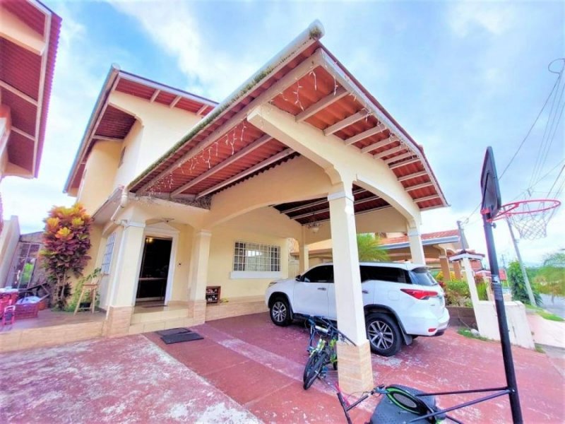 Casa en Venta en  LAS CUMBRES, Panamá