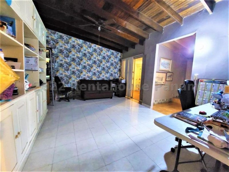Casa en Venta en  LAS CUMBRES, Panamá