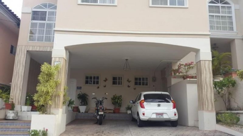 Casa en Venta en  RICARDO J ALFARO, Panamá