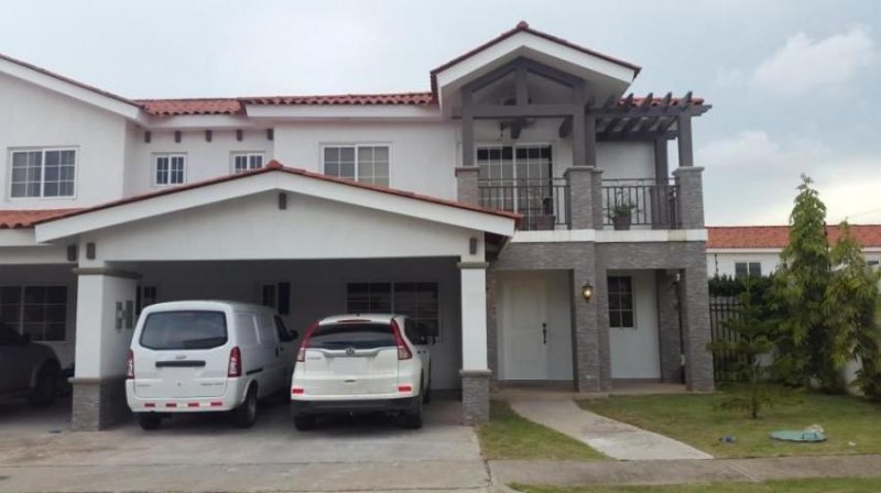 Foto Casa en Venta en VERSALLES, Panamá - U$D 305.000 - CAV35376 - BienesOnLine