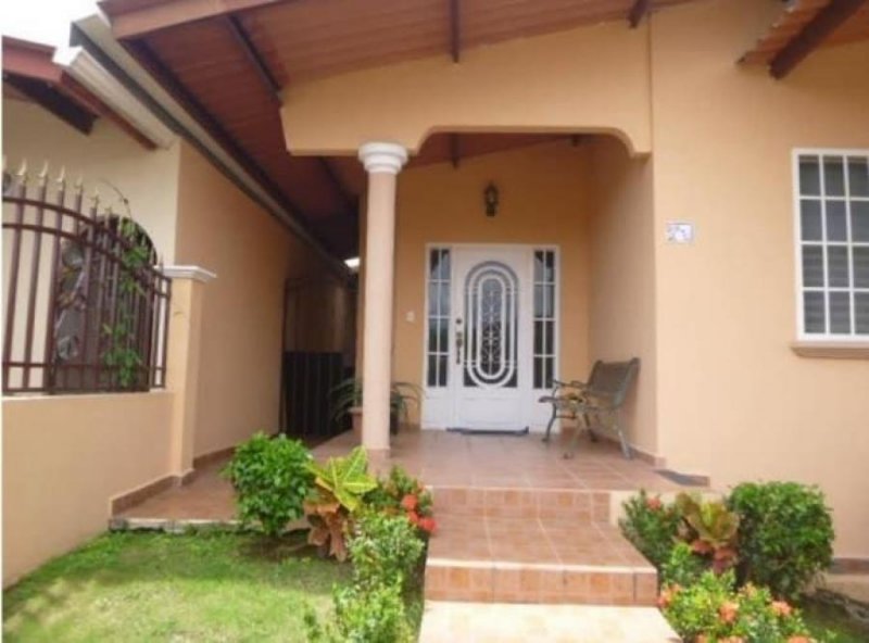 Casa en Venta en Brisas Del Golf Brisas Del Golf Panama, Panamá
